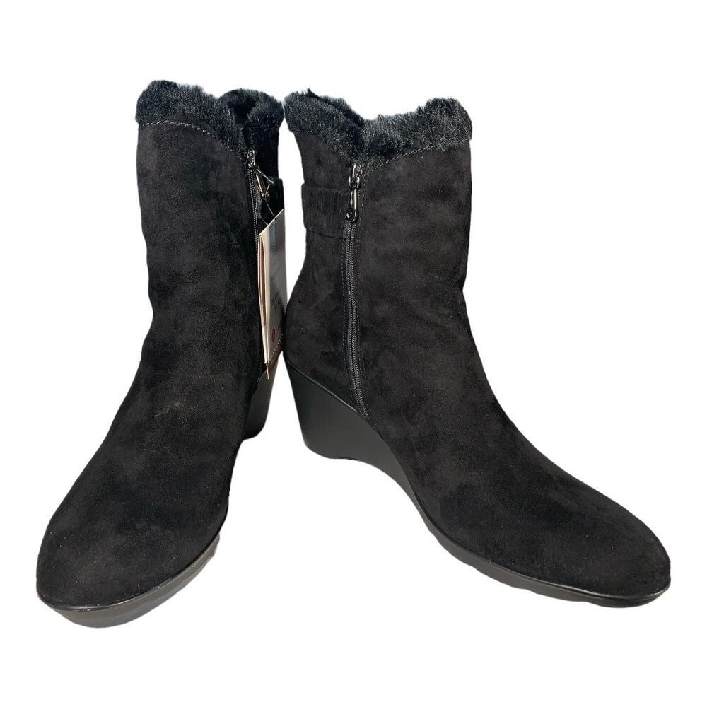 Blondo Women's Love Waterproof Wedge Suede Boots with Faux Fur 10